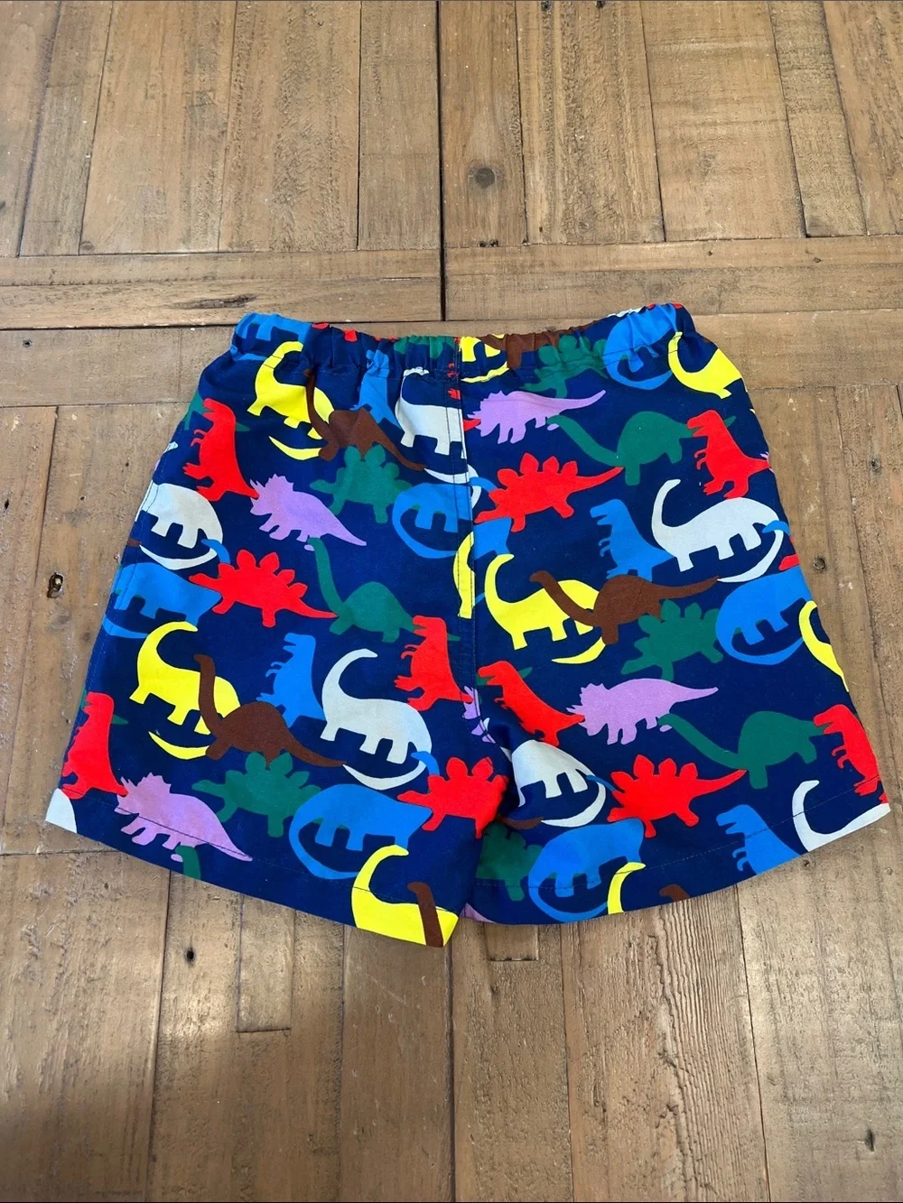 Baby Boden colorful dinosaur swim trunks and sun hat 3-4 years
